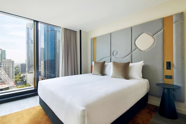 Skyline View Plus Room
