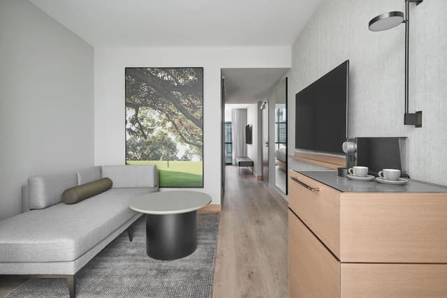Premium Room, 1 King Bed, Smoking, Terrace
