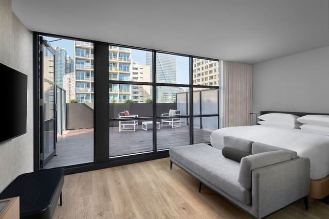 Premium Room, 1 King Bed, Smoking, Terrace