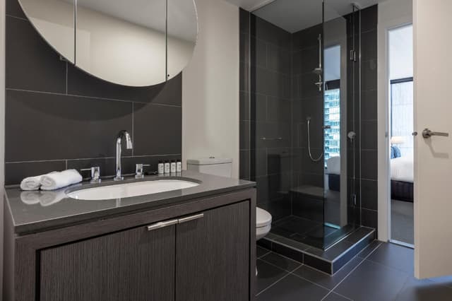 1 Bedroom City View Apartment