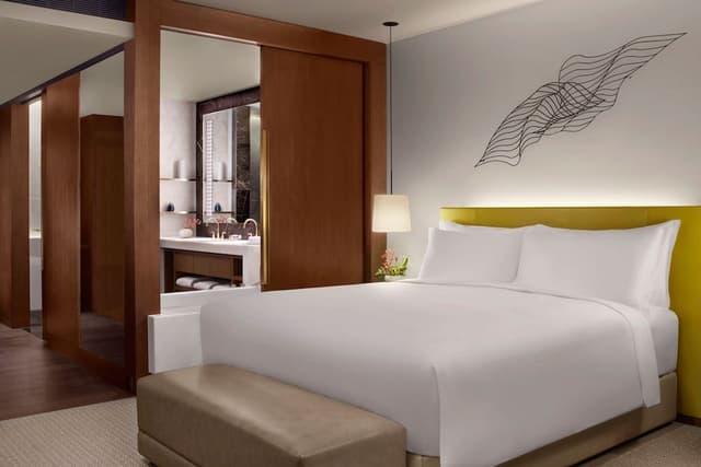 1 Bedroom Executive Suite