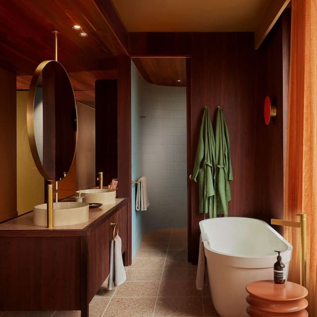 Platinum Suite