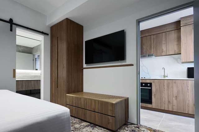 Studio Room