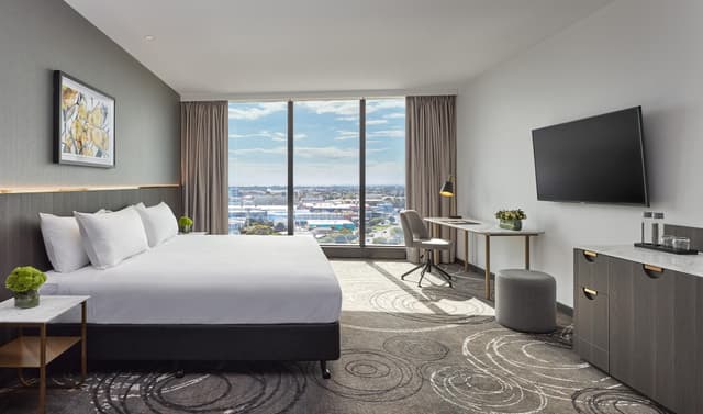 Superior King Room