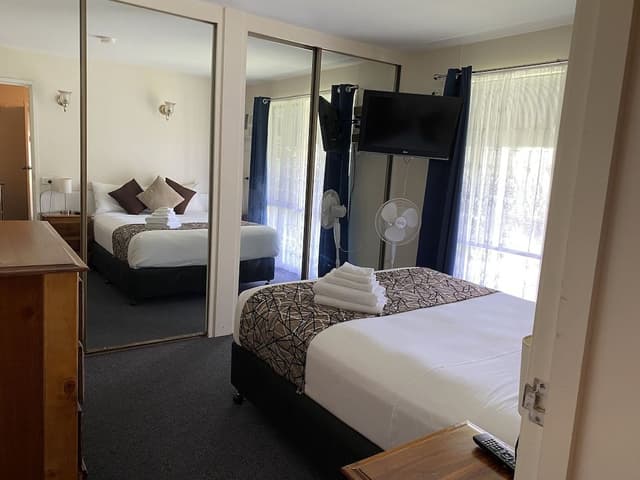 Deluxe Suite, 1 Bedroom, Non Smoking, Kitchen