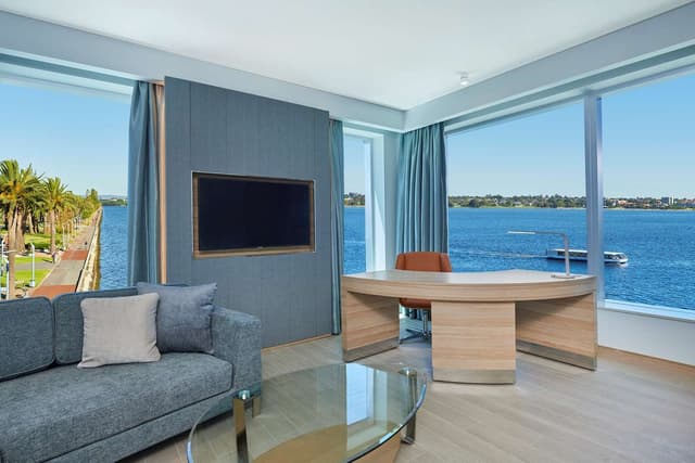 KING PREMIER RIVER VIEW
