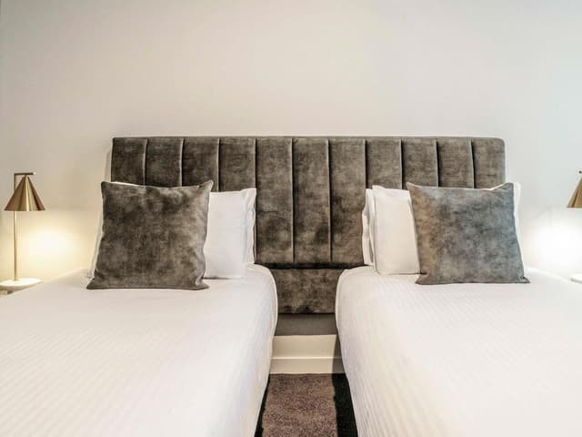 Twin Room, 2 Twin Beds
