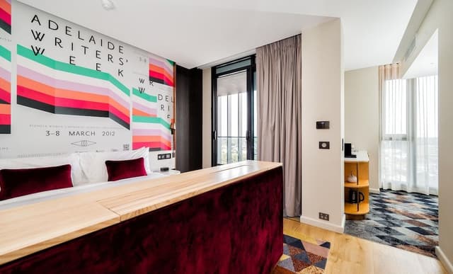 Suite, 1 Bedroom, Balcony