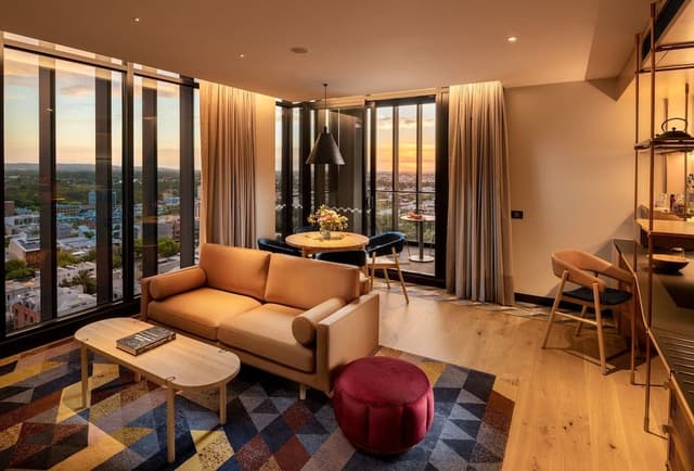 Deluxe Suite, 1 Bedroom, Balcony