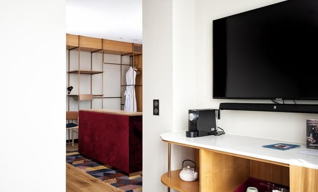 Suite, 1 Bedroom, Balcony