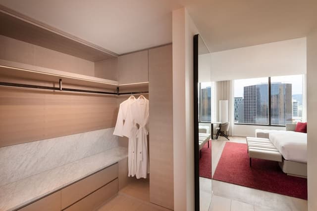 Executive Room, 1 King Bed