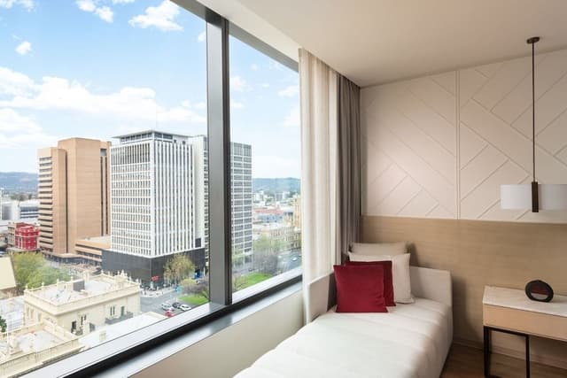 Executive Room, 1 King Bed
