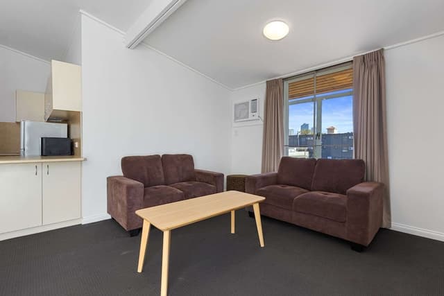 Standard Room, Non Smoking (1 Queen, 1 Full & 1 Twin Bed)