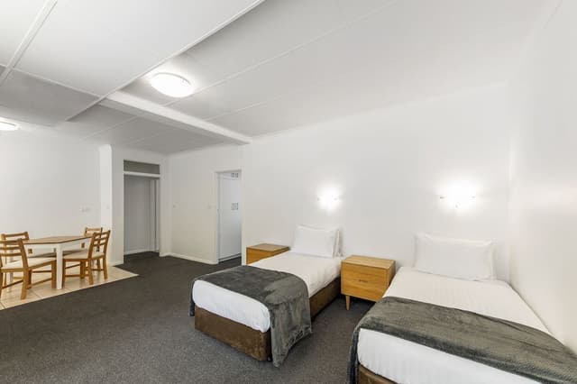 Standard Room, Non Smoking (1 Queen, 1 Full & 1 Twin Bed)
