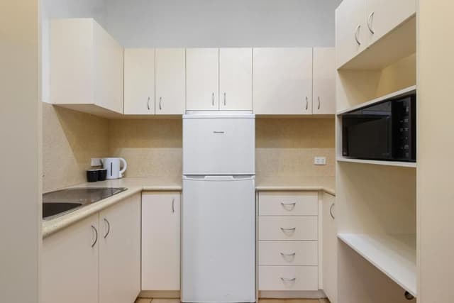 3 Bedroom with Free Wifi and Parking