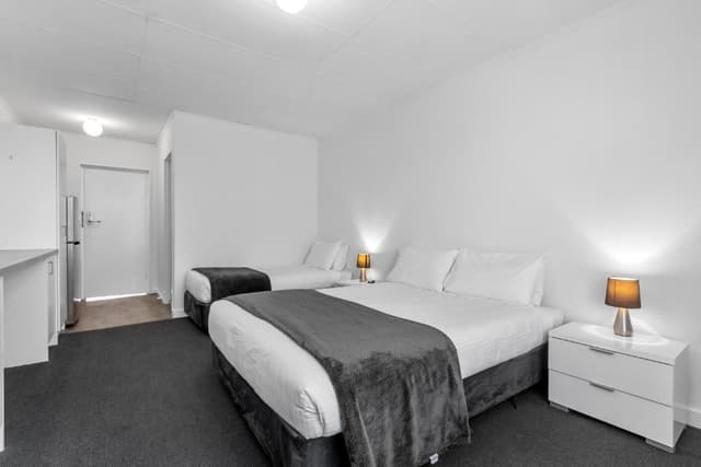 Standard Double Room with Free Wifi and Parking