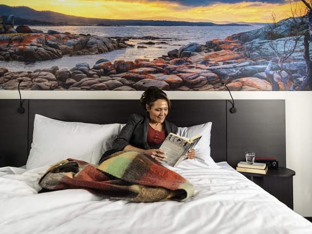 Superior Room, 1 King Bed, Ocean View