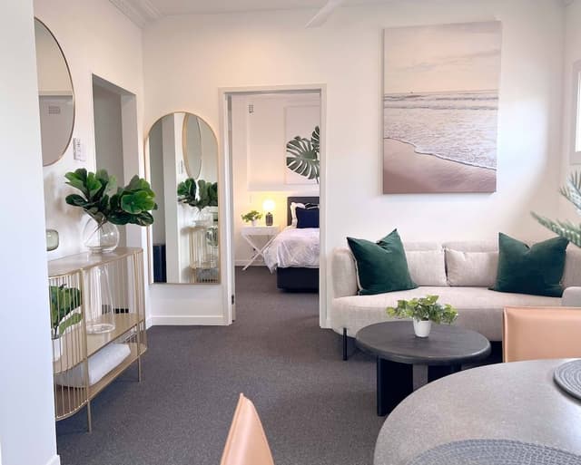 2 Bedroom Apartment (Ensuite)