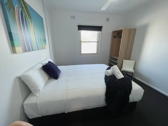Queen Room (Shared Bathroom)