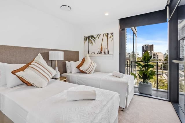 Two Bedroom Two Bathroom Ocean View Apartment - Level 5