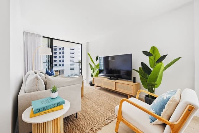 Deluxe Apartment, 2 Bedrooms, Partial Ocean View