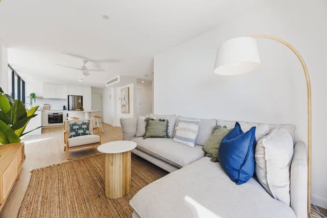 Deluxe Apartment, 2 Bedrooms, Partial Ocean View