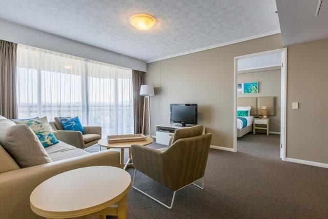 2 Bedroom Apartment, Low Floor