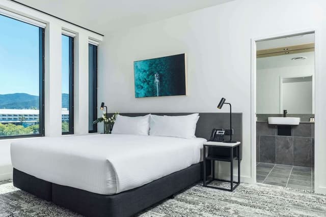 Deluxe Room - No Housekeeping