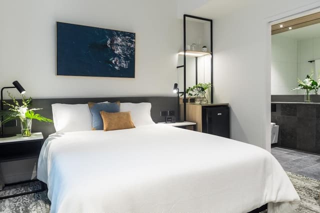 Executive Room (No Housekeeping)