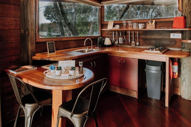 Signature Cabin