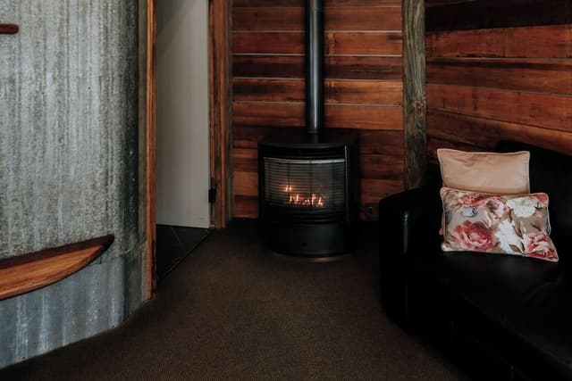 Signature Cabin