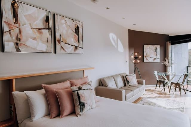 Premier Studio Suite, Balcony, River View