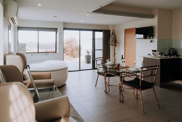 Signature Studio Suite