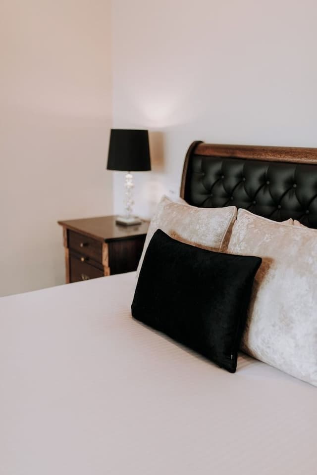 Deluxe Studio Suite