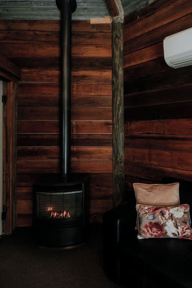 Signature Cabin