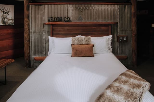 Romantic Cabin