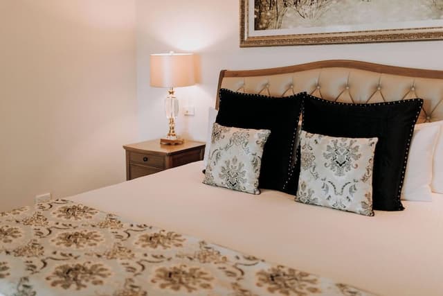 Signature Studio Suite