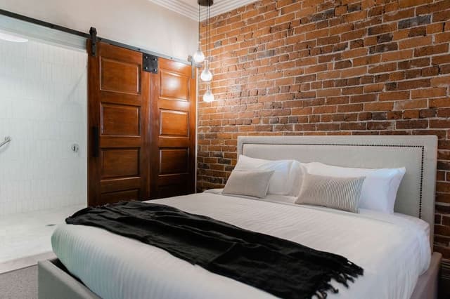 Comfort Room, 1 King Bed