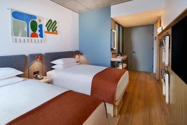 Moxy Twin City View, 2 Doubles, High floor