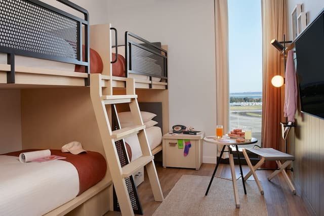 Family Bunkhouse, Interconnecting, 2 Twins Bunk and 1 Queen