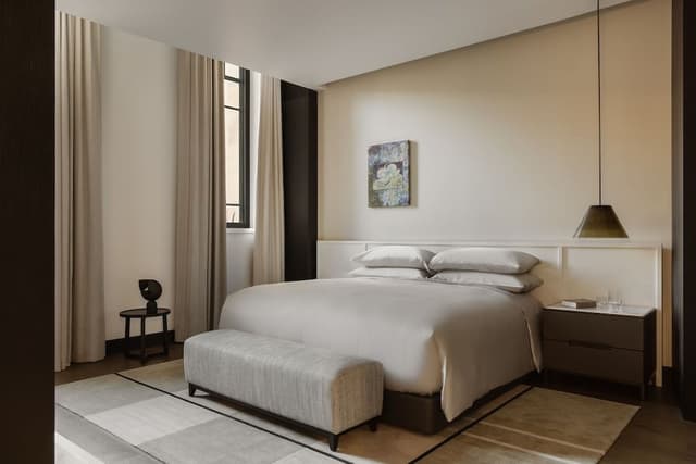 Suite (Macquarie)