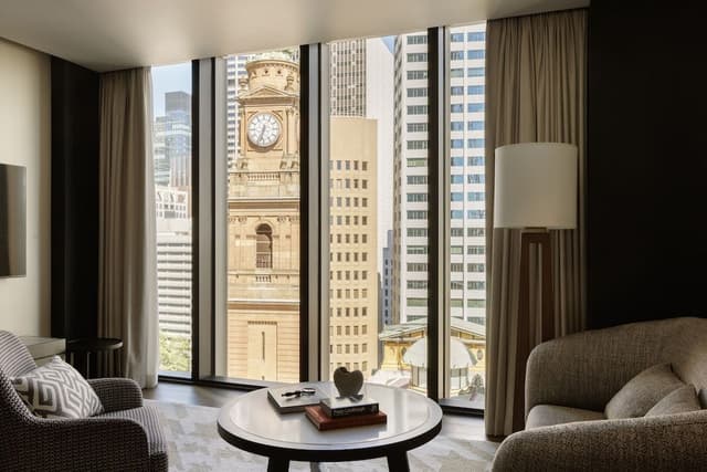 Suite (Liberty)