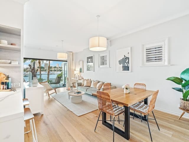 The Cocos Apartment at Palm View Collective