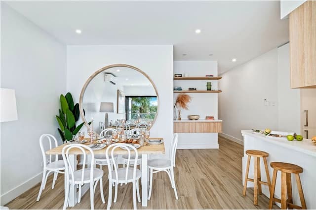 The Coconut Apartment at Palm View Collective