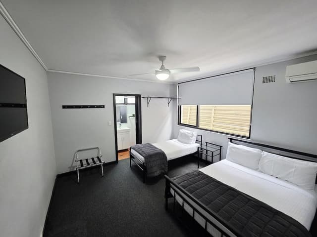 Triple Room, Ensuite