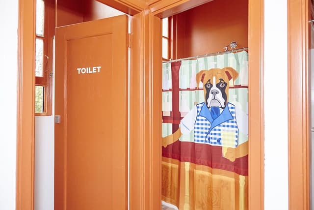Superior Queen Room (Private Toilet)