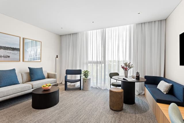 Deluxe 1 Bedroom Apartment