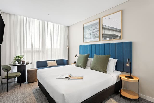 Deluxe Studio Apartment