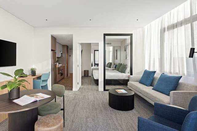 Deluxe 1 Bedroom Apartment