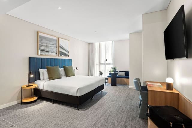 Deluxe Studio Apartment